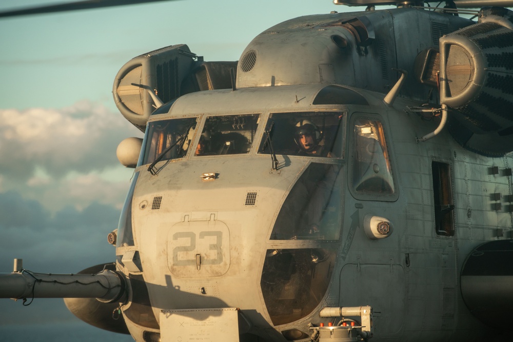 Marines, Sailors Conduct Flight Operations Aboard USS Harpers Ferry