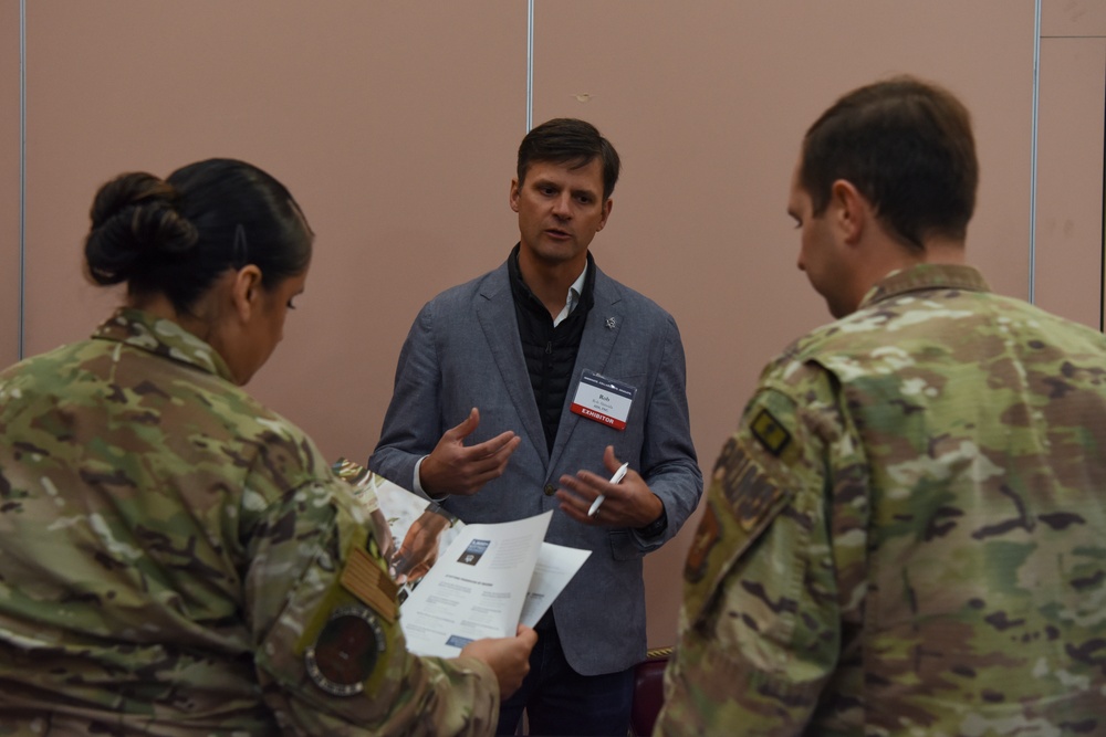 Annual Tech Expo comes to Aviano AB