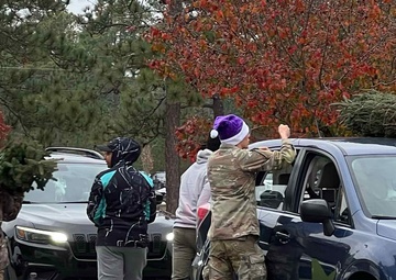 Family of the Year receives 300K donated Christmas Tree