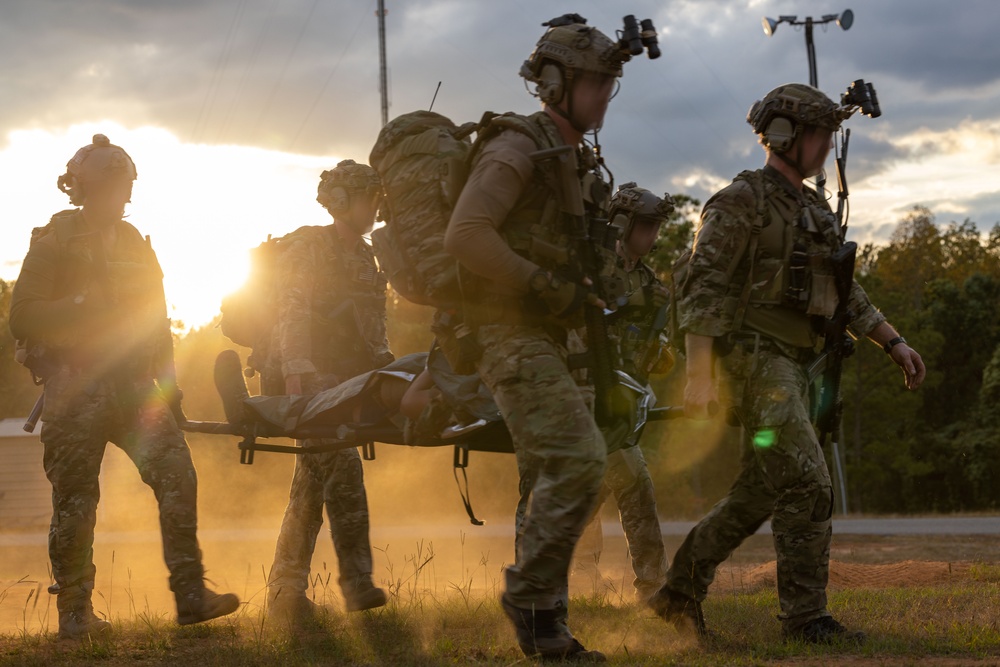 123rd and 21st STS conduct CSAR operations during Exercise Raven 24-3