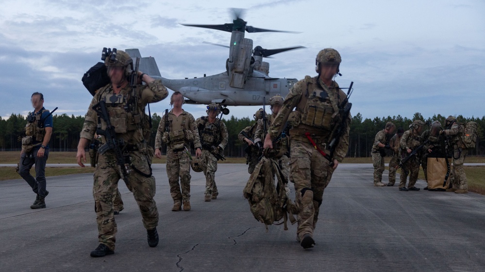 123rd and 21st STS conduct CSAR operations during Exercise Raven 24-3