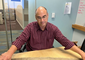 Jack of all trades—cartographer, archivist and pilot all in one