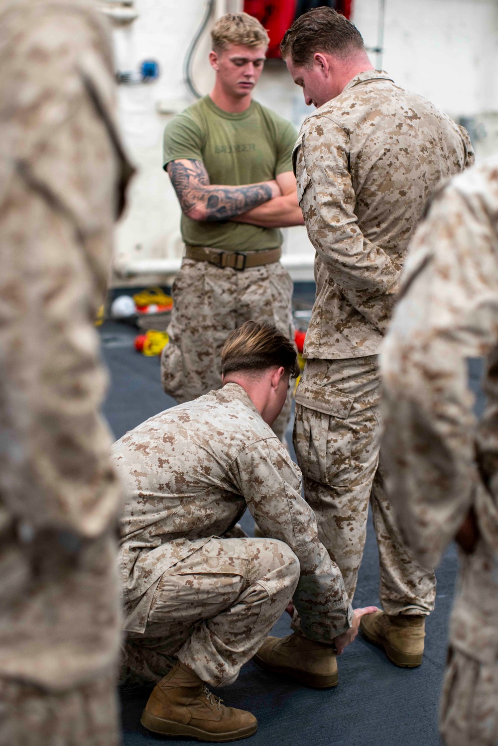 15th MEU Recon Company Conducts Detainee Handling Training Underway