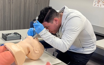 Army Medicine Combat Medics Increase Capabilities with Military-Civilian Educational Partnerships