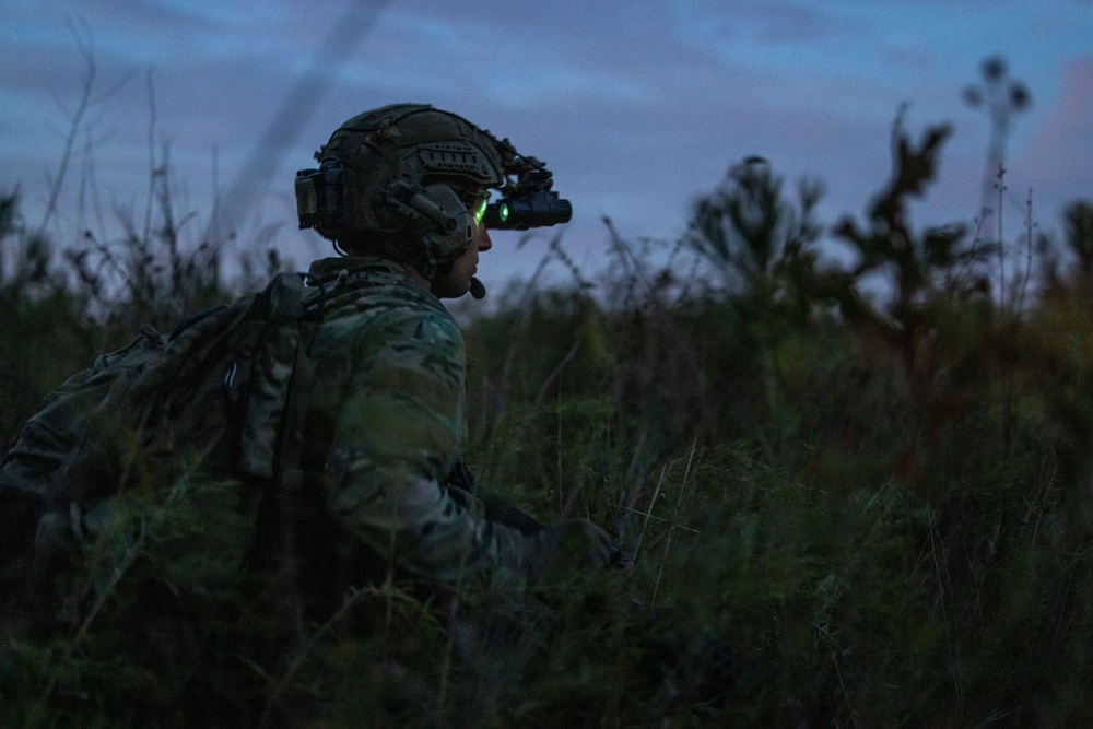 21st STS and 123rd STS conduct LZ Survey operations during Raven 24-3