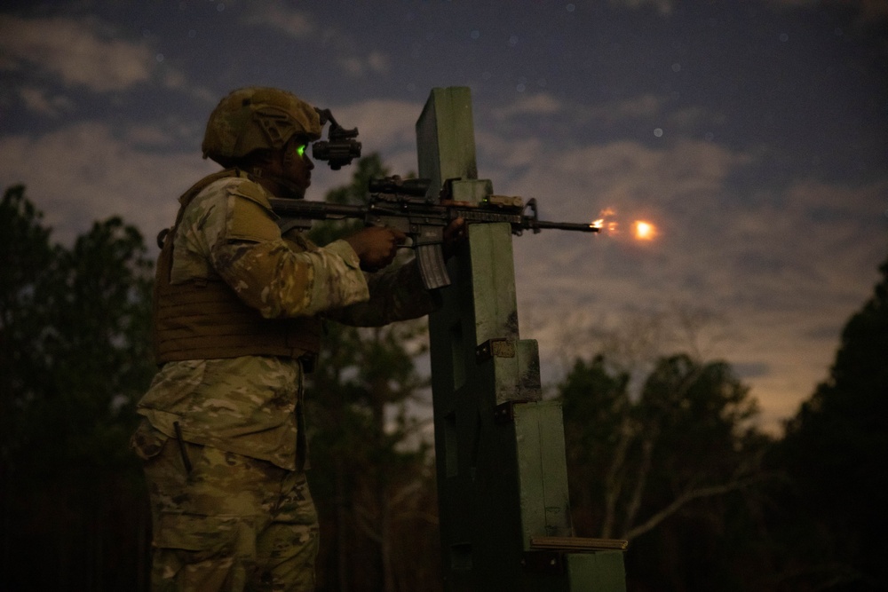 3rd Special Forces Group M4 Night Qualification Range