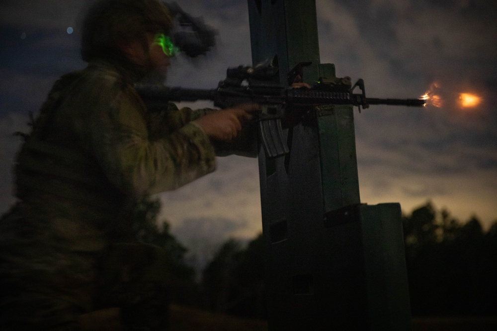 3rd Special Forces Group M4 Night Qualification Range