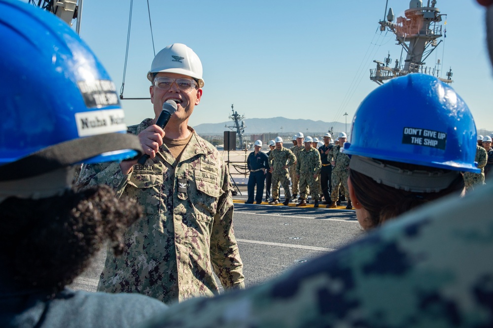 USS Essex In-Port Operations