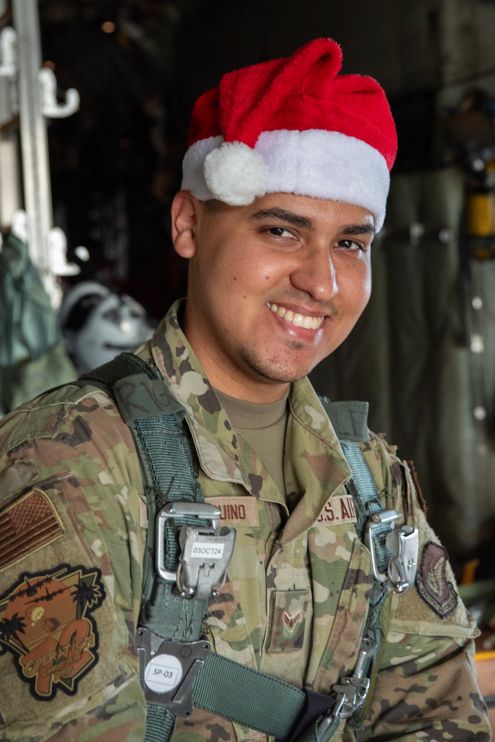 Santa 36: 36th EAS Airmen deliver humanitarian bundles to Satawan Atoll