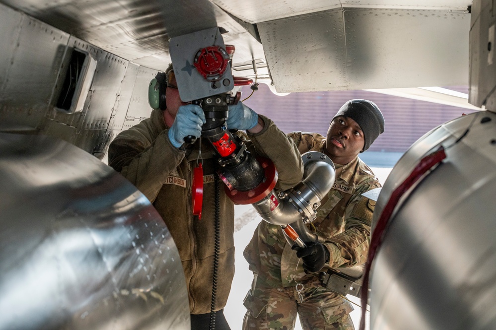 51st LRS and 2ID conduct first-ever joint hot-pit refueling