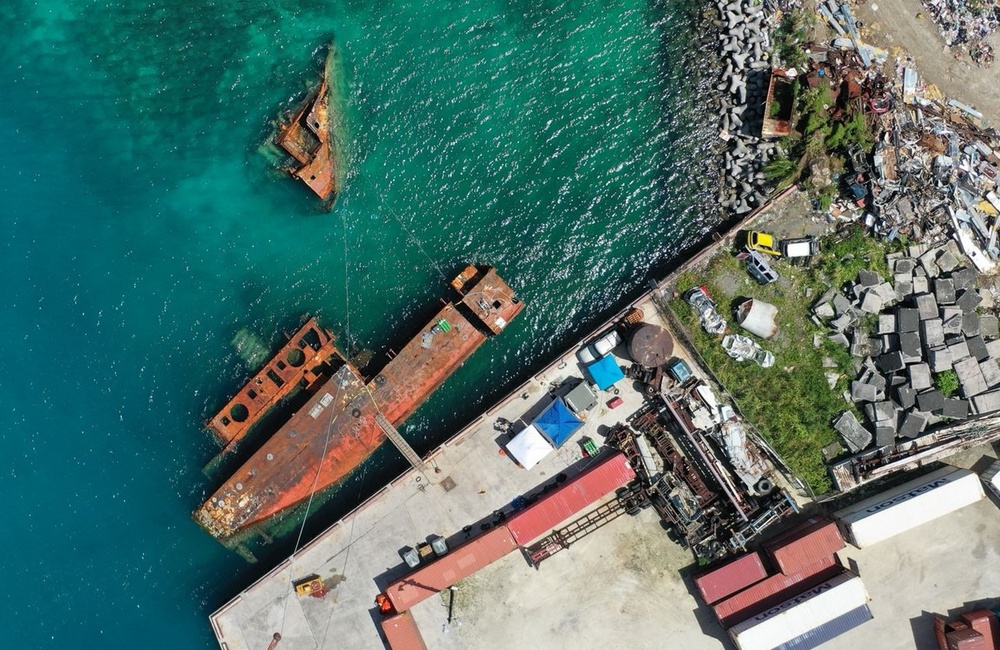 U.S. Divers Navy Complete Wreck Removal Operation in Micronesia During Pacific Partnership 2024