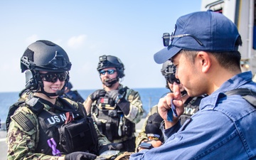 U.S., Japan ships complete bilateral exercise in Gulf of Aden
