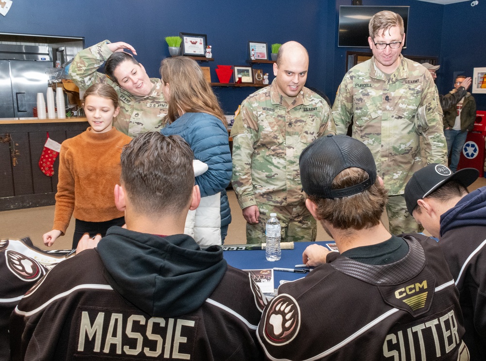 Hershey Bears visit Pennsylvania National Guard members