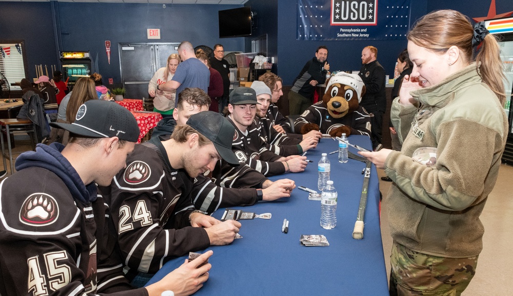 Hershey Bears visit Pennsylvania National Guard members