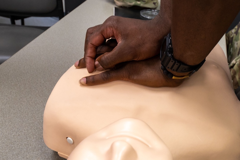 Recue medical Airmen provide Basic Life Support training