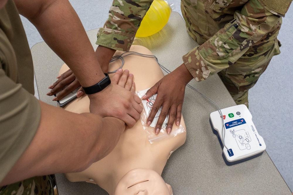 Recue medical Airmen provide Basic Life Support training