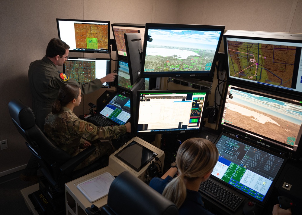 The Future of the Air Force: Team Shaw hosts ERAU AFROTC cadets for base immersion
