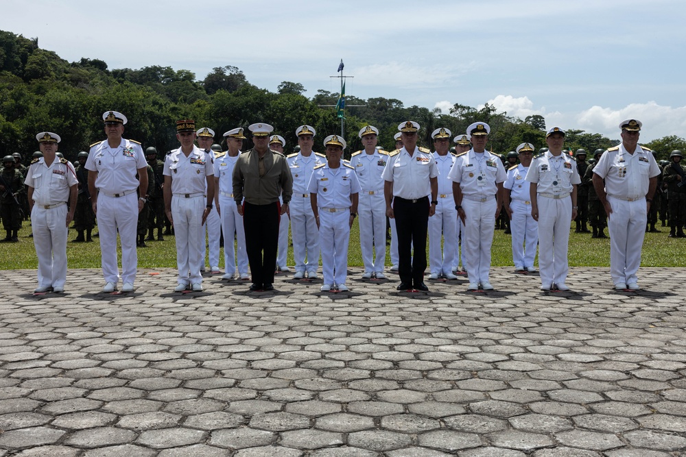 Marine leaders view operational demonstration during Brazil’s Octennial Marine Corps Amphibious Symposium