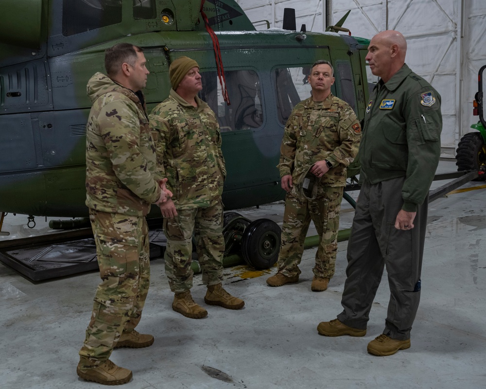 Major General Quinn &amp; 19th AF Team Visits Fairchild AFB's SERE School