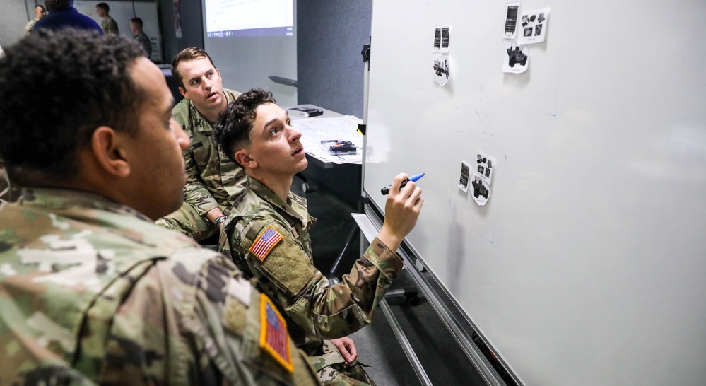 Military Intelligence Gunnery Entry Program