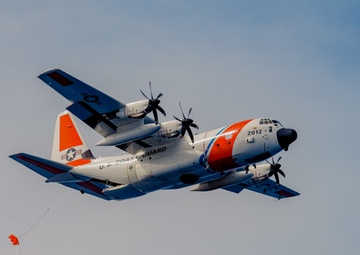 Air Station Barbers Point conducts North Shore help-ops