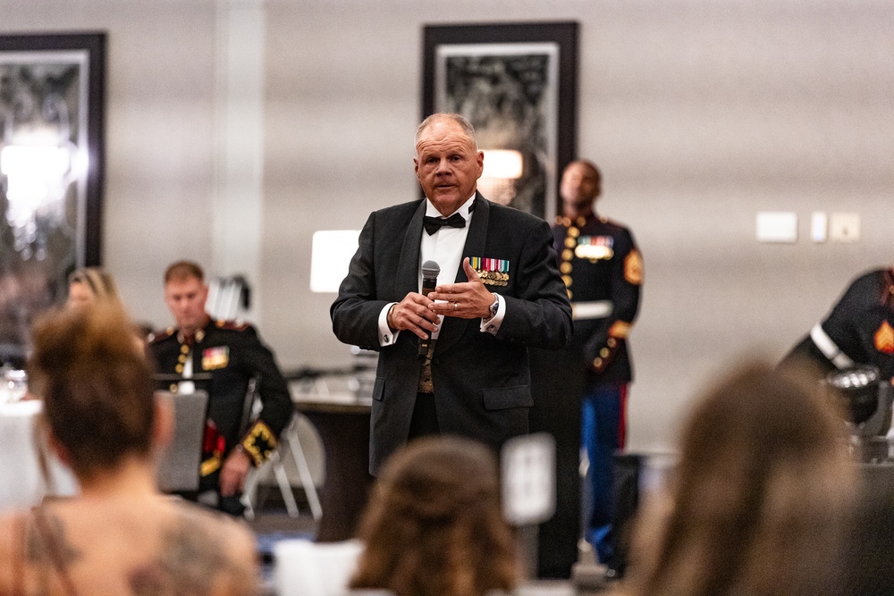 8th Marine Corps District Celebrates 248th Birthday Ball