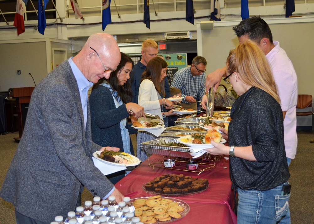 JBSA members come together to share, learn at community Shabbat