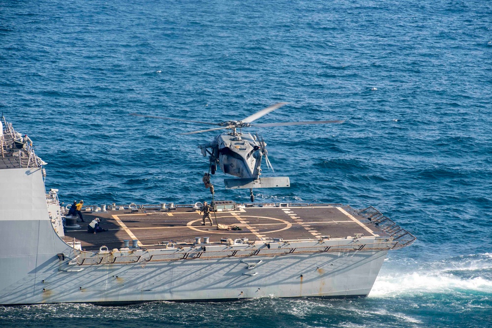 U.S. Navy Explosive Ordnance Disposal Technicians Conduct Helicopter Rope Suspension Drills