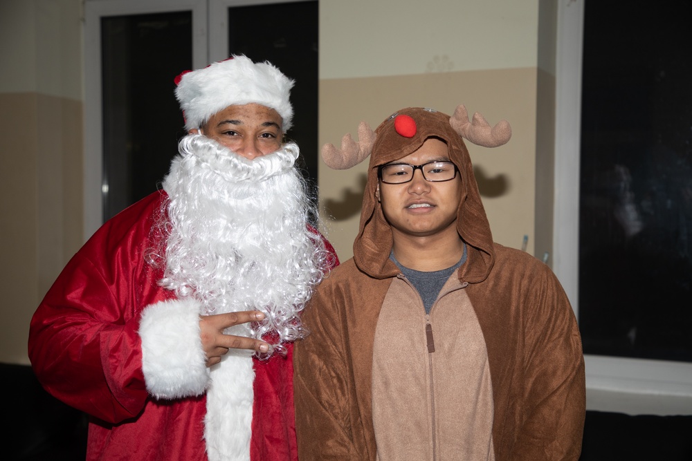 Santa visits the Powdiz US military community in Poland