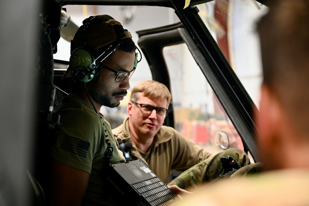 D.C. National Guard's ‘District Dustoff’ maintains hoist proficiency