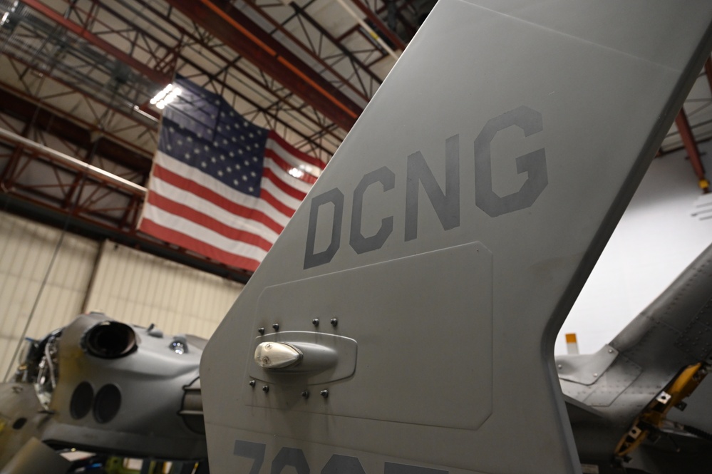 D.C. National Guard's ‘District Dustoff’ maintains hoist proficiency