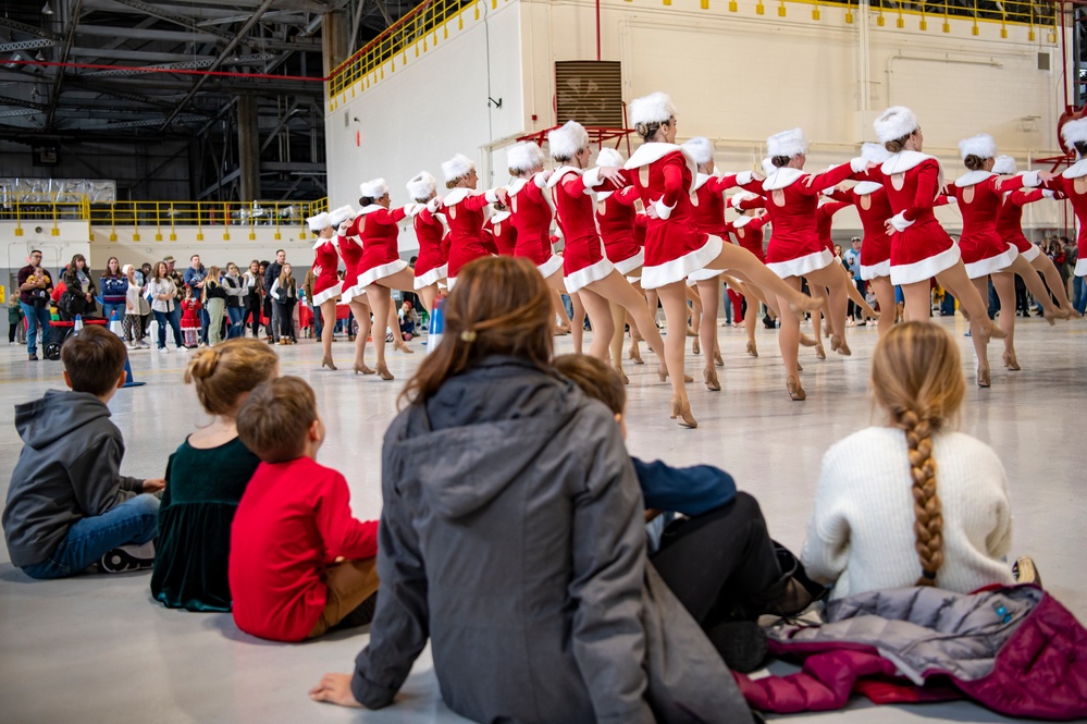 121st ARW holds annual holiday party