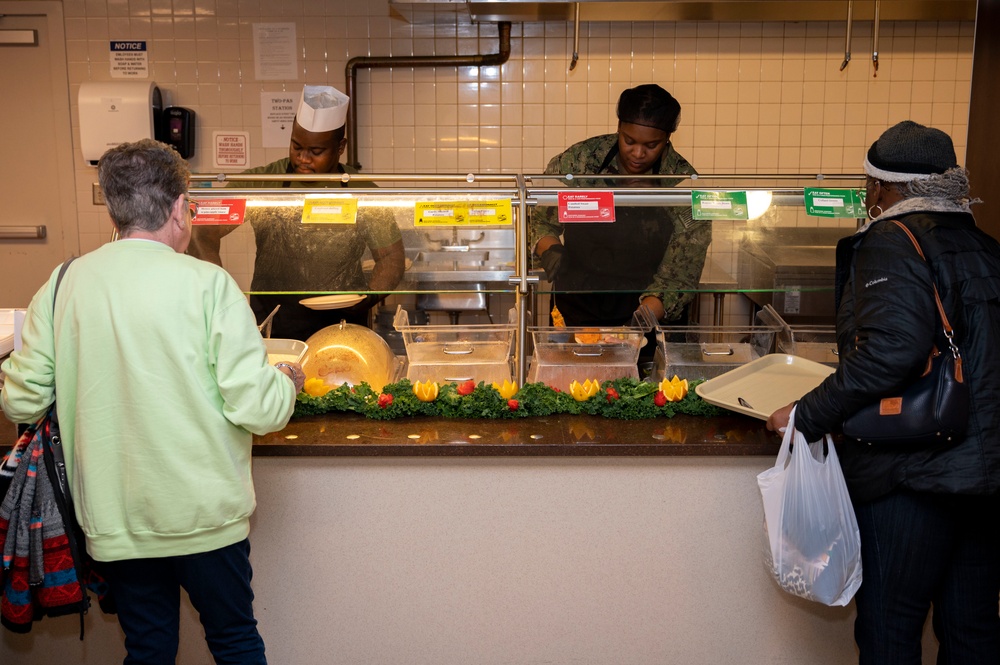 NMCP'S GALLEY OFFERS AN ANNUAL HOLIDAY MEAL