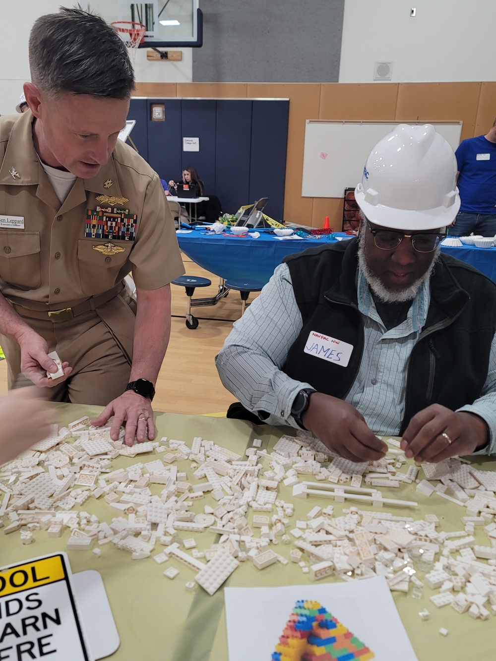 Enchanting Debut: NAVFAC Northwest Unveils STEM Program, Brings Science and Engineering Activities to ‘Once Upon a STEAM’ Event for K-5 Students