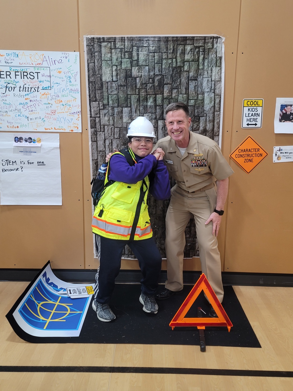 Enchanting Debut: NAVFAC Northwest Unveils STEM Program, Brings Science and Engineering Activities to ‘Once Upon a STEAM’ Event for K-5 Students