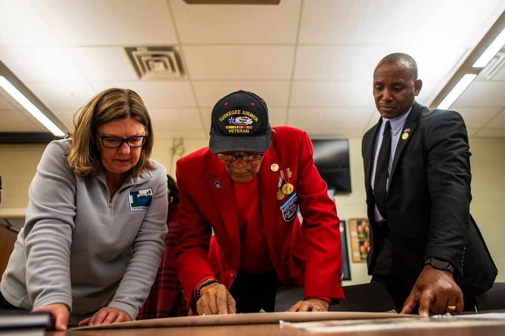 Tuskegee Airman returns to Lockbourne Air Force Base