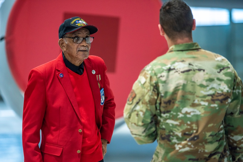 Tuskegee Airman returns to Lockbourne Air Force Base