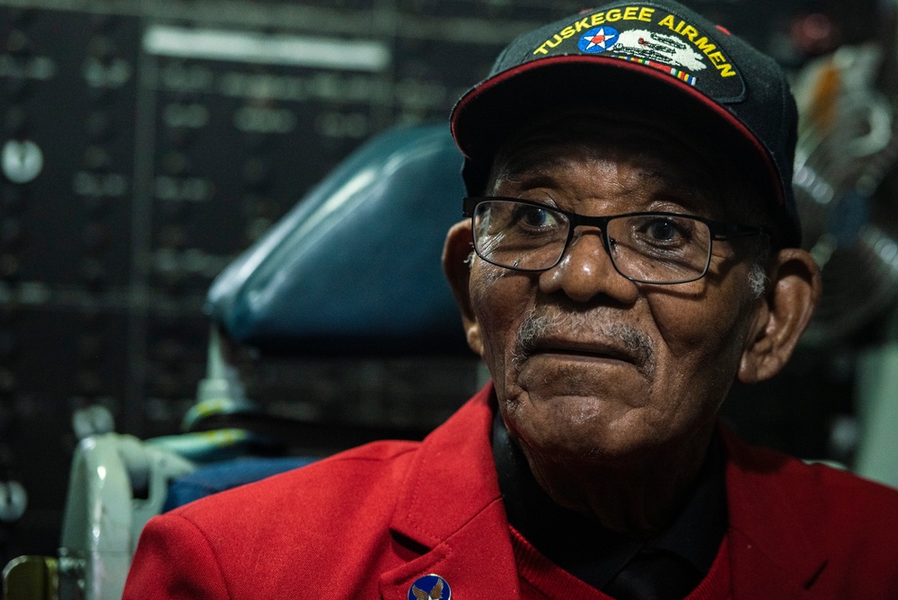 Tuskegee Airman returns to Lockbourne Air Force Base