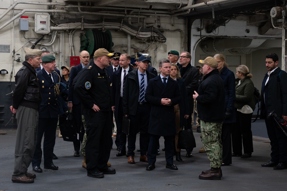 Sweden Minister of Defence Visits USS Iwo Jima