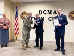 DCMA Twin Cities receive Alan E. Peterson Award