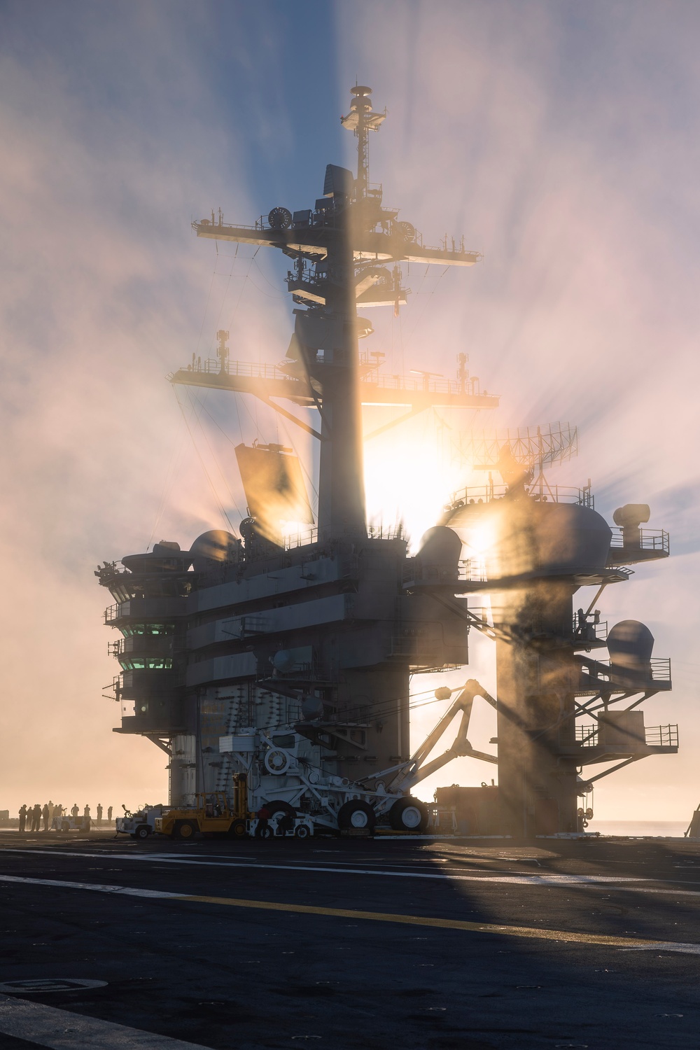 Abraham Lincoln transits the Pacific Ocean