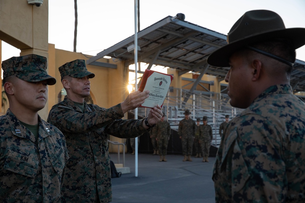 Sergeant Major of the Marine Corps visits MCRDSD