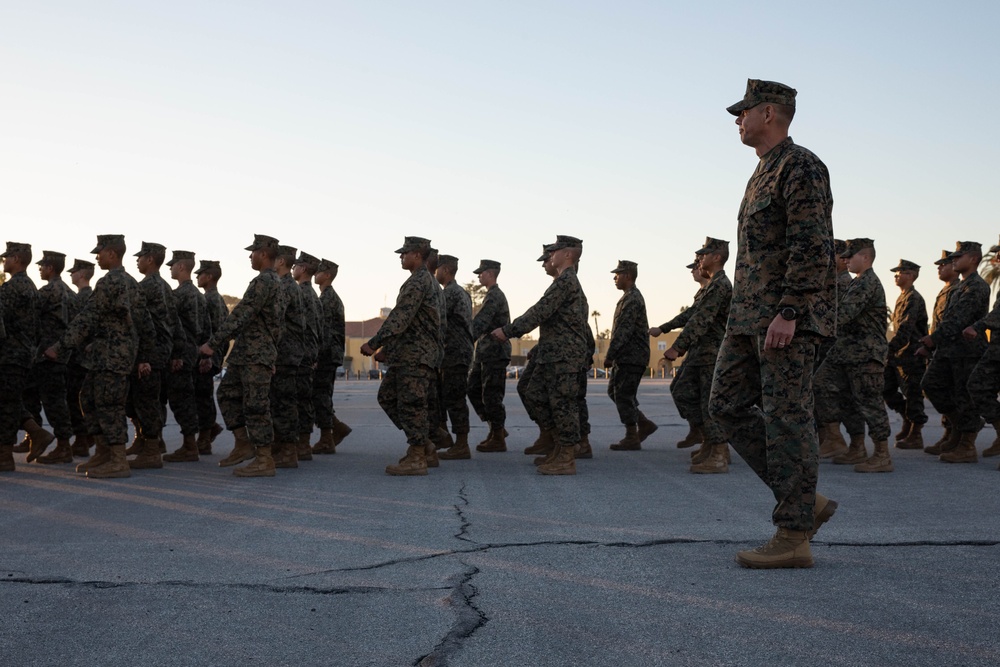 Sergeant Major of the Marine Corps visits MCRDSD