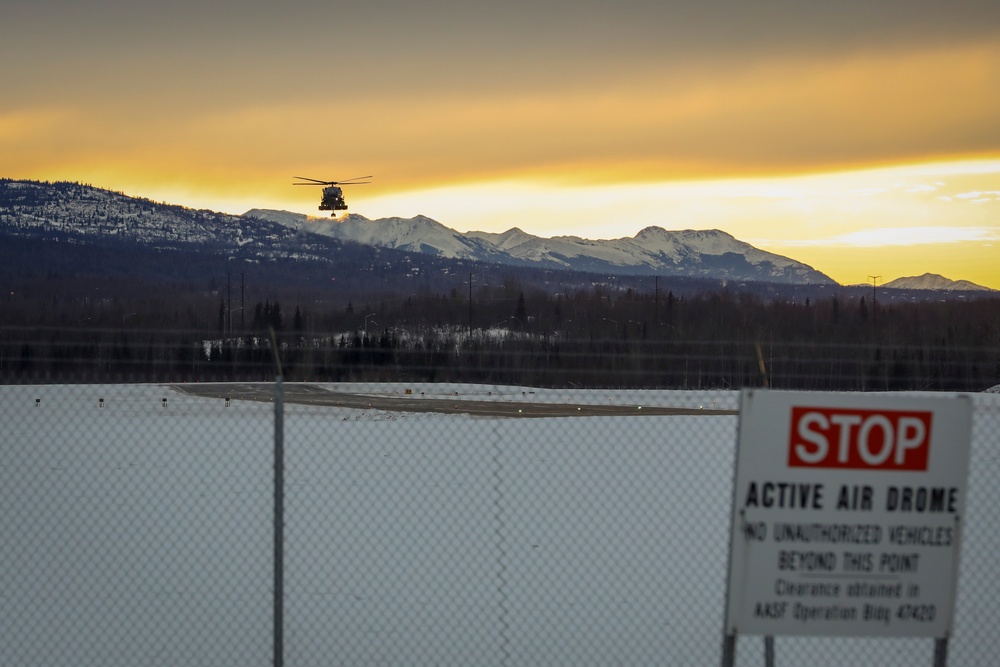 HH-60G Frozen in Flight