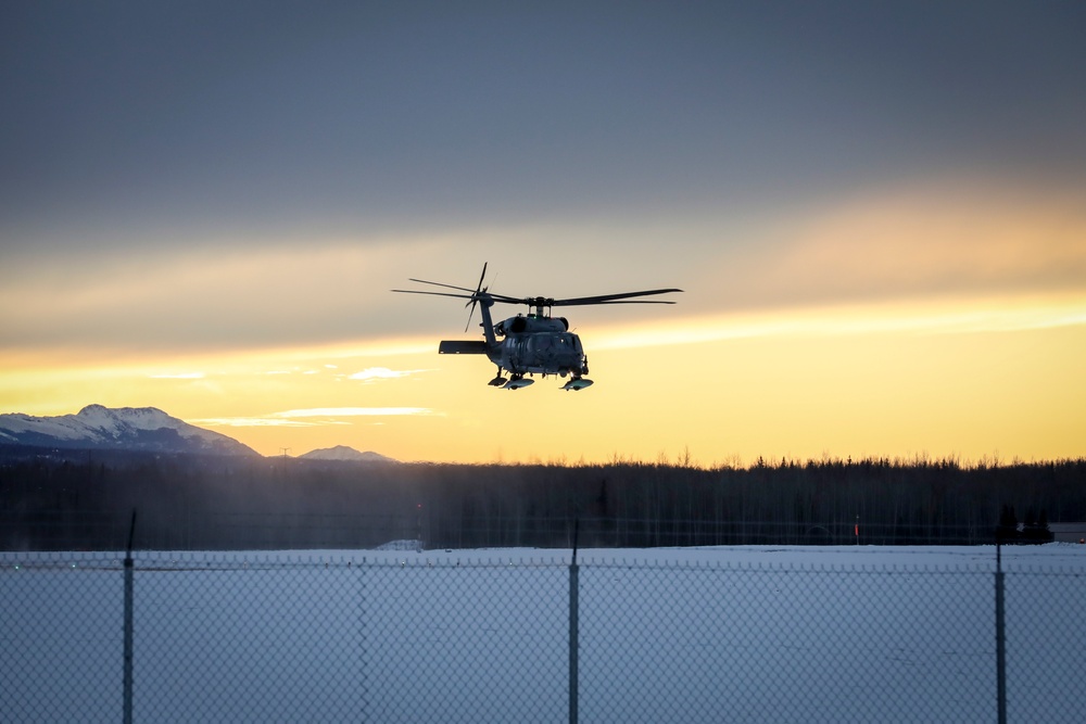 HH-60G Frozen in Flight