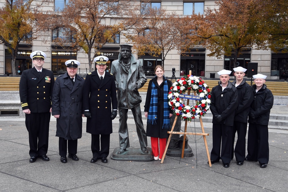 Future submarine USS Arizona honors WWII battleship USS Arizona at Pearl Harbor Day ceremony in D.C.