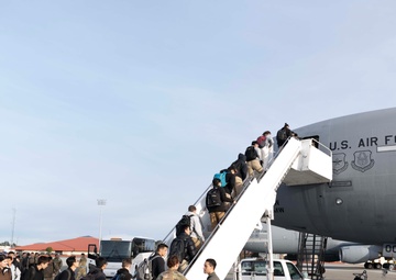 6th ARS aircrew fly future Airmen