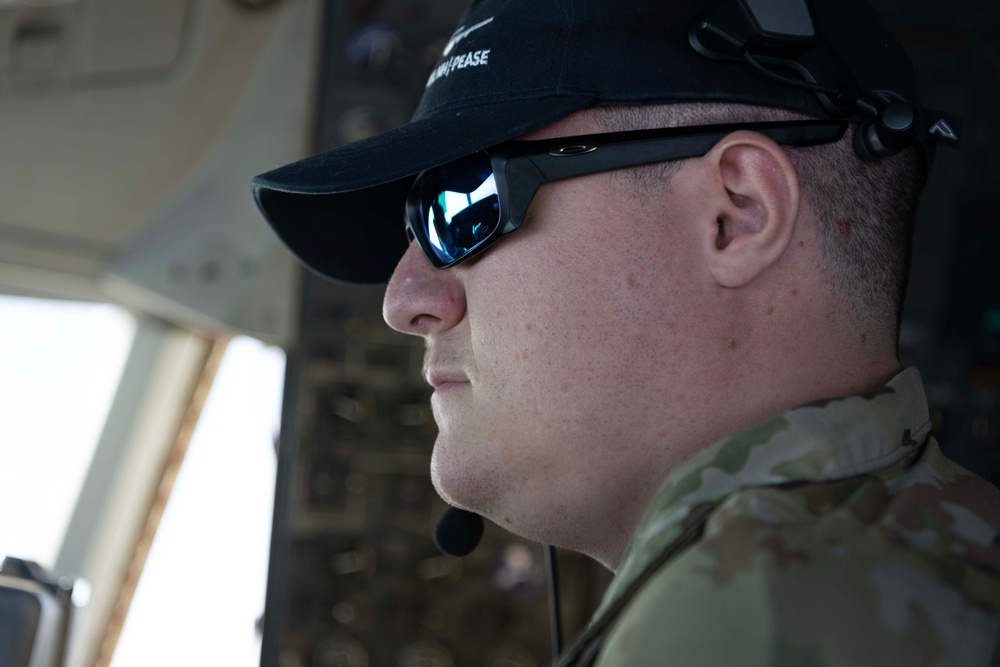6th ARS aircrew fly future Airmen