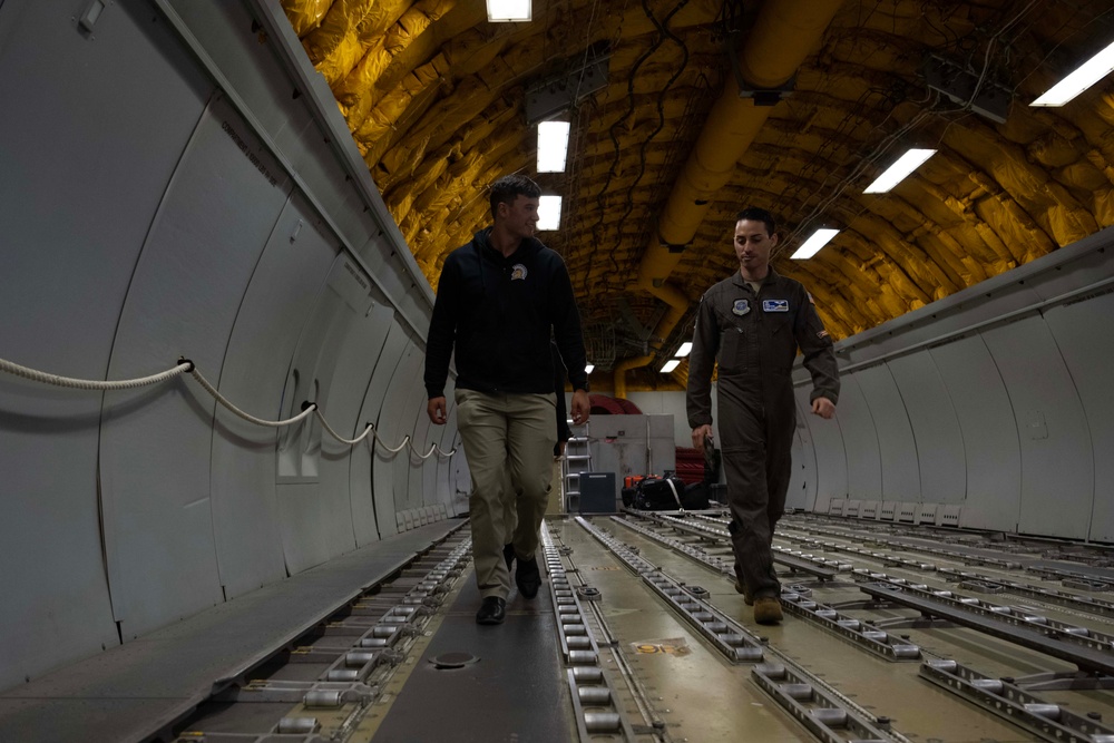 6th ARS aircrew fly future Airmen