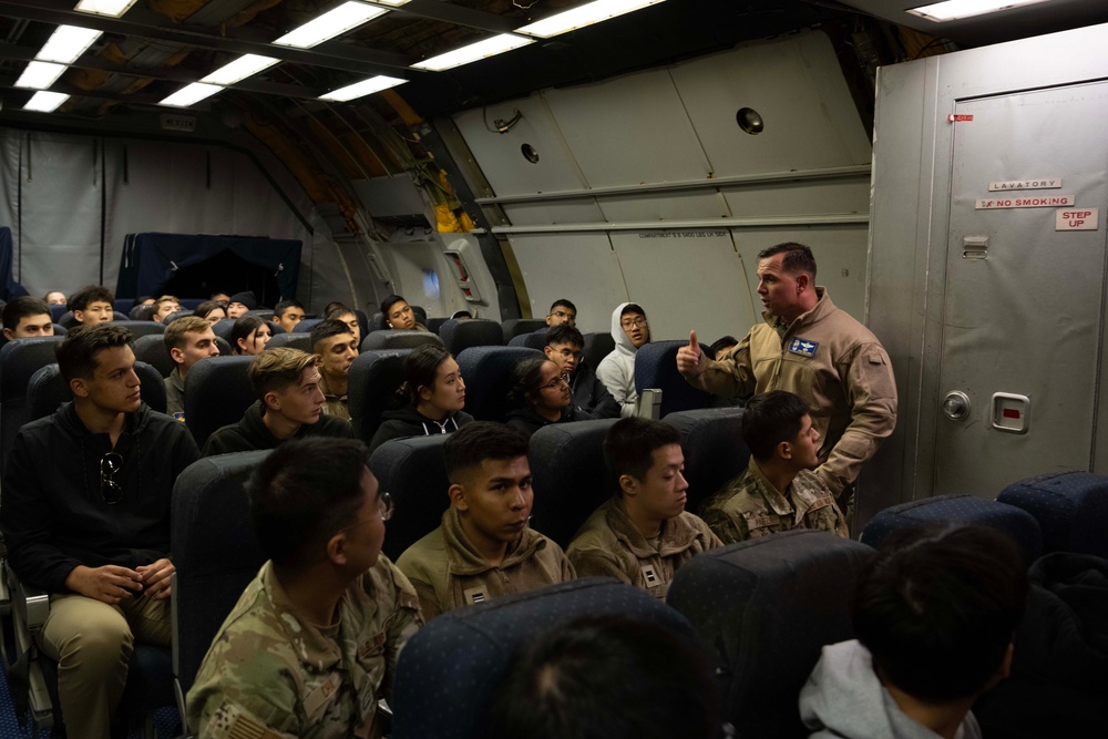 6th ARS aircrew fly future Airmen
